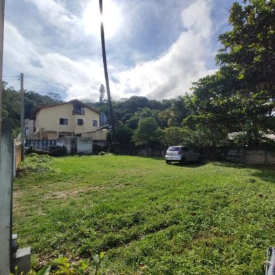 Terreno Comercial/Residencial com 487m², no bairro Centro em São José