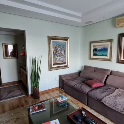 Cobertura com 173m², 2 quartos, 1 suíte, 1 garagem, no bairro Centro em Florianópolis