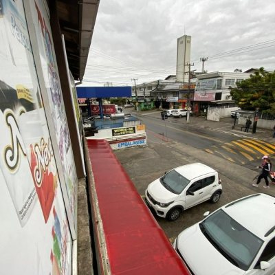Galpão/Loja com 1000m², no bairro Cachoeira Do Bom Jesus em Florianópolis