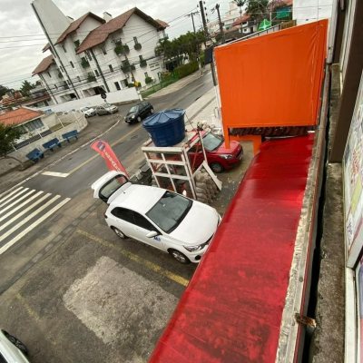 Galpão/Loja com 1000m², no bairro Cachoeira Do Bom Jesus em Florianópolis