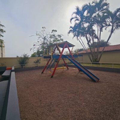 Apartamentos com 108m², 3 quartos, 1 suíte, 1 garagem, no bairro Bom Abrigo em Florianópolis