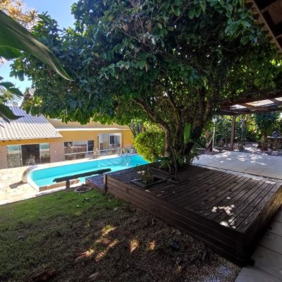 Casa em Condomínio com 287m², 6 quartos (sendo 4 suítes), 3 garagens, no bairro Bosque Das Mansões em São José