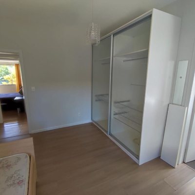 Casa em Condomínio com 287m², 6 quartos (sendo 4 suítes), 3 garagens, no bairro Bosque Das Mansões em São José