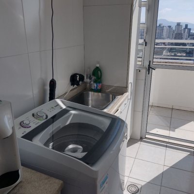 Cobertura com 348m², 4 quartos, 2 suítes, 4 garagens, no bairro Estreito em Florianópolis