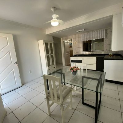 Casa Residencial/Comercial com 270m², 4 garagens, no bairro Ingleses do Rio Vermelho em Florianópolis