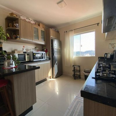 Apartamentos com 120m², 3 quartos, 1 suíte, 2 garagens, no bairro Ingleses em Florianópolis