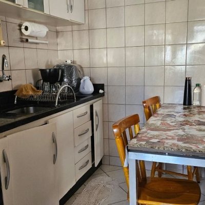 Apartamentos com 82m², 3 quartos, 1 garagem, no bairro Campinas em São José