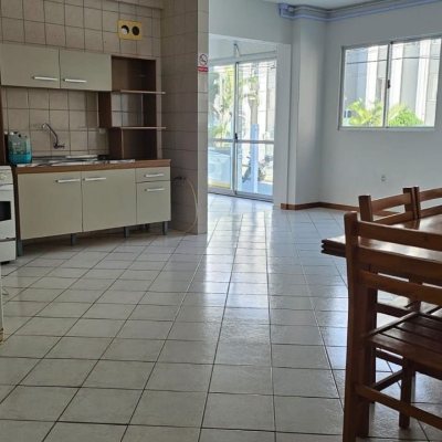 Apartamentos com 82m², 3 quartos, 1 garagem, no bairro Campinas em São José