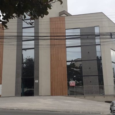 Sala com 42m², 1 garagem, no bairro Ingleses do Rio Vermelho em Florianópolis