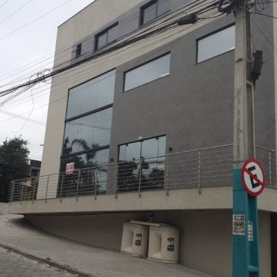 Sala com 42m², 1 garagem, no bairro Ingleses do Rio Vermelho em Florianópolis