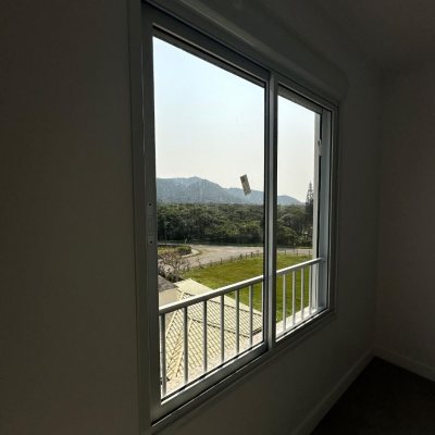 Apartamentos com 73m², 2 quartos, 1 suíte, 1 garagem, no bairro Açores em Florianópolis