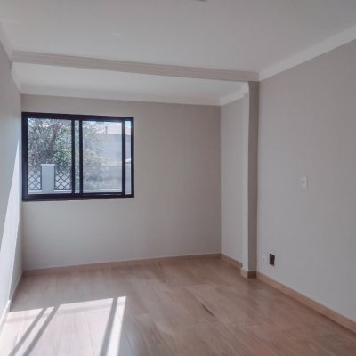 Casa Residencial com 132m², 4 quartos, 2 suítes, 2 garagens, no bairro Ingleses em Florianópolis