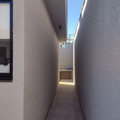 Casa Residencial com 132m², 4 quartos, 2 suítes, 2 garagens, no bairro Ingleses em Florianópolis