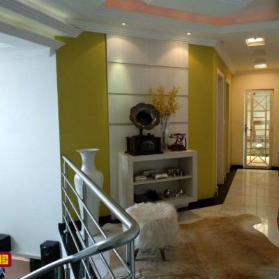 Casa em Condomínio com 400m², 3 quartos, 1 suíte, 2 garagens, no bairro Bosque Das Mansões em São José