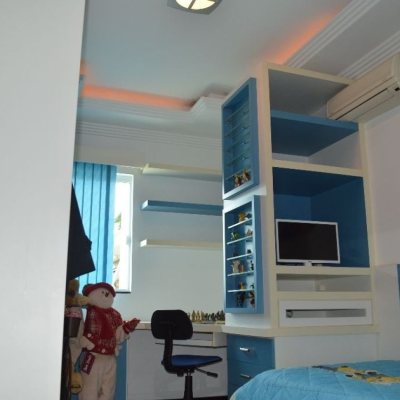 Casa em Condomínio com 400m², 3 quartos, 1 suíte, 2 garagens, no bairro Bosque Das Mansões em São José