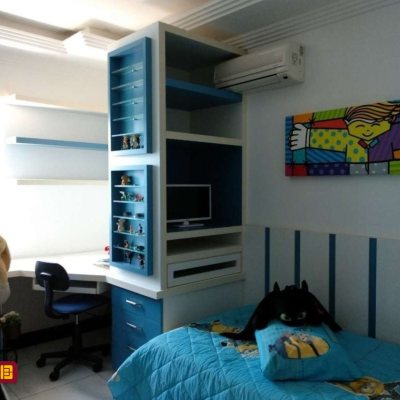 Casa em Condomínio com 400m², 3 quartos, 1 suíte, 2 garagens, no bairro Bosque Das Mansões em São José