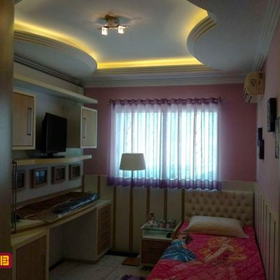 Casa em Condomínio com 400m², 3 quartos, 1 suíte, 2 garagens, no bairro Bosque Das Mansões em São José