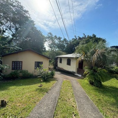 Terreno Comercial/Residencial com 1036m², no bairro Rio Tavares em Florianópolis