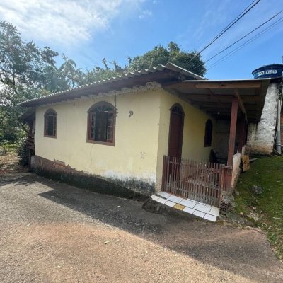 Terreno Comercial/Residencial com 1036m², no bairro Rio Tavares em Florianópolis