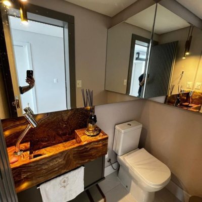 Cobertura com 240m², 3 quartos, 3 suítes, 3 garagens, no bairro Centro em Biguaçu