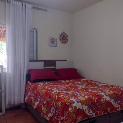 Casa Residencial com 133m², 5 quartos, 2 suítes, 3 garagens, no bairro Ingleses do Rio Vermelho em Florianópolis