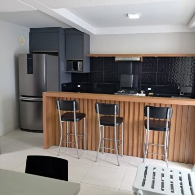 Cobertura com 156m², 4 quartos, 3 suítes, 2 garagens, no bairro Ingleses em Florianópolis
