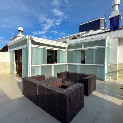 Cobertura com 156m², 4 quartos, 3 suítes, 2 garagens, no bairro Ingleses em Florianópolis