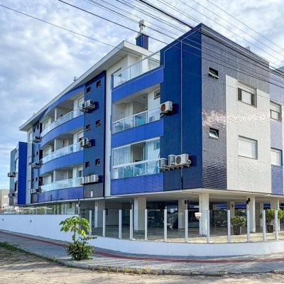Cobertura com 156m², 4 quartos, 3 suítes, 2 garagens, no bairro Ingleses em Florianópolis