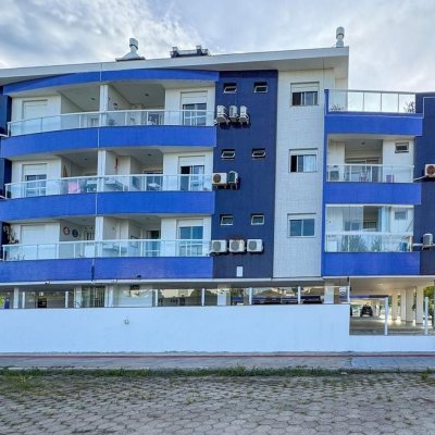 Cobertura com 156m², 4 quartos, 3 suítes, 2 garagens, no bairro Ingleses em Florianópolis