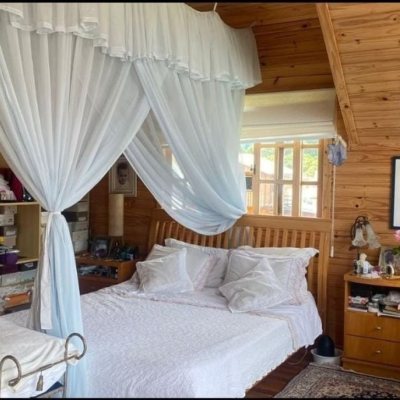 Casa Residencial com 250m², 4 quartos, 1 suíte, 2 garagens, no bairro Centro em Urubici