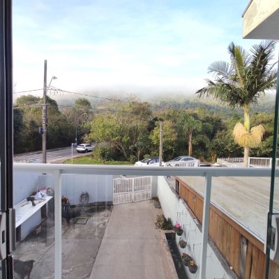 Casa Residencial com 70m², 2 quartos, 2 garagens, no bairro Potecas em São José