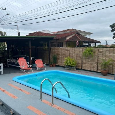 Casa Residencial com 250m², 3 quartos, 1 suíte, 2 garagens, no bairro Santo Antônio De Lisboa em Florianópolis