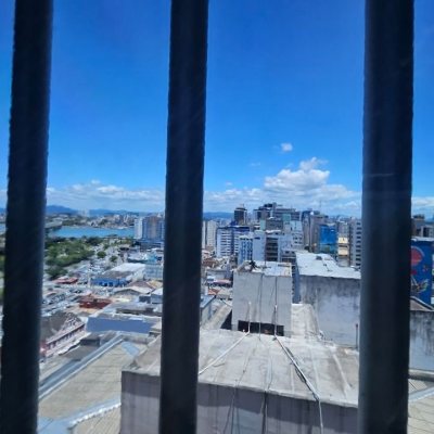 Apartamentos com 102m², 3 quartos, no bairro Centro em Florianópolis