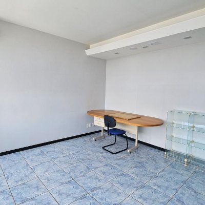 Apartamentos com 102m², 3 quartos, no bairro Centro em Florianópolis