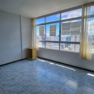 Apartamentos com 102m², 3 quartos, no bairro Centro em Florianópolis