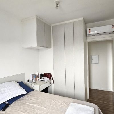 Apartamentos com 67m², 2 quartos, 1 suíte, 1 garagem, no bairro Areias em São José