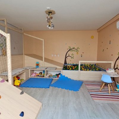 Apartamentos com 67m², 2 quartos, 1 suíte, 1 garagem, no bairro Areias em São José