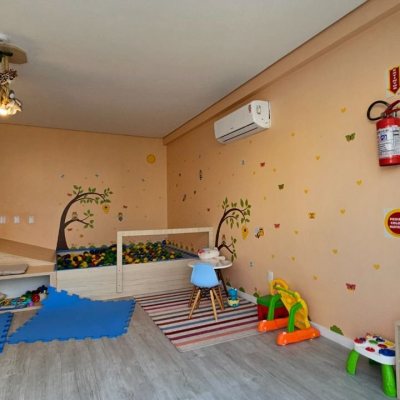 Apartamentos com 67m², 2 quartos, 1 suíte, 1 garagem, no bairro Areias em São José