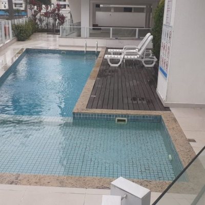 Cobertura com 252m², 4 quartos, 2 suítes, 2 garagens, no bairro Ingleses do Rio Vermelho em Florianópolis