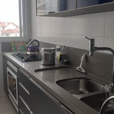 Cobertura com 252m², 4 quartos, 2 suítes, 2 garagens, no bairro Ingleses do Rio Vermelho em Florianópolis