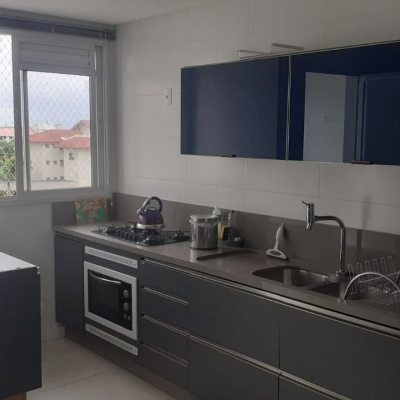 Cobertura com 252m², 4 quartos, 2 suítes, 2 garagens, no bairro Ingleses do Rio Vermelho em Florianópolis