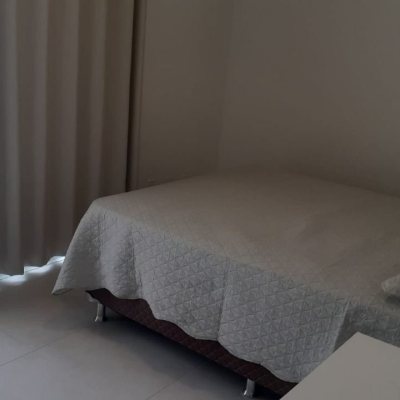 Cobertura com 252m², 4 quartos, 2 suítes, 2 garagens, no bairro Ingleses do Rio Vermelho em Florianópolis