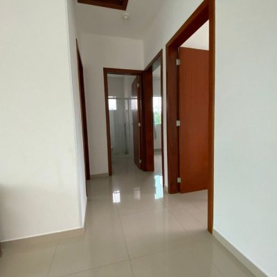 Casa Residencial com 162m², 2 quartos, 2 suítes, 6 garagens, no bairro Cachoeira Do Bom Jesus em Florianópolis