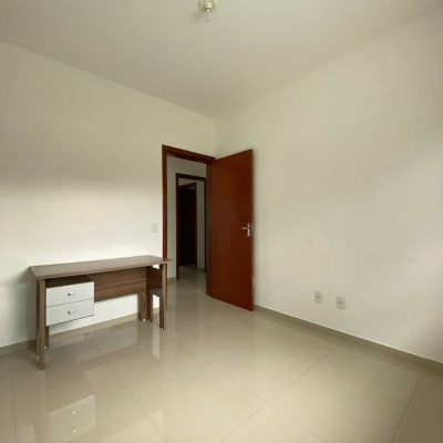 Casa Residencial com 162m², 2 quartos, 2 suítes, 6 garagens, no bairro Cachoeira Do Bom Jesus em Florianópolis