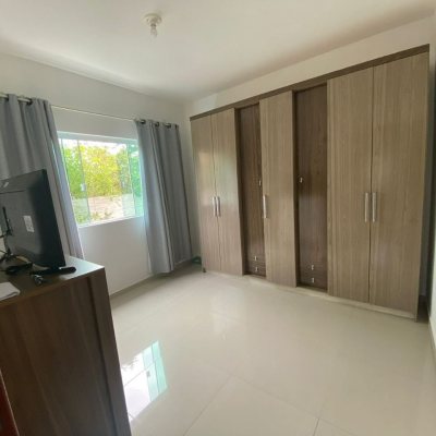 Casa Residencial com 162m², 2 quartos, 2 suítes, 6 garagens, no bairro Cachoeira Do Bom Jesus em Florianópolis