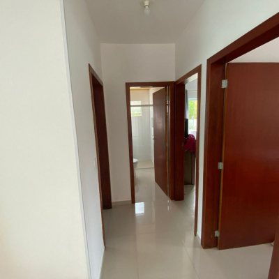 Casa Residencial com 162m², 2 quartos, 2 suítes, 6 garagens, no bairro Cachoeira Do Bom Jesus em Florianópolis