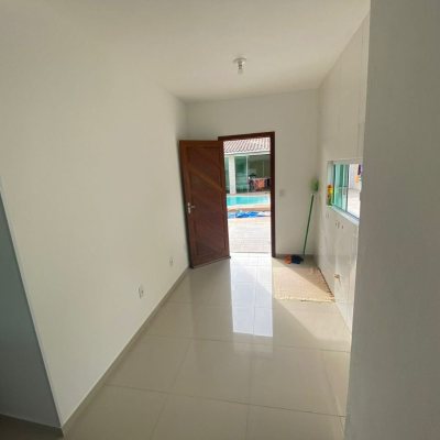 Casa Residencial com 162m², 2 quartos, 2 suítes, 6 garagens, no bairro Cachoeira Do Bom Jesus em Florianópolis