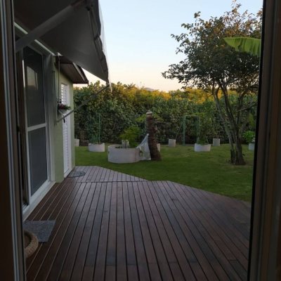 Casa Residencial com 190m², 3 quartos, 2 suítes, 3 garagens, no bairro Daniela em Florianópolis