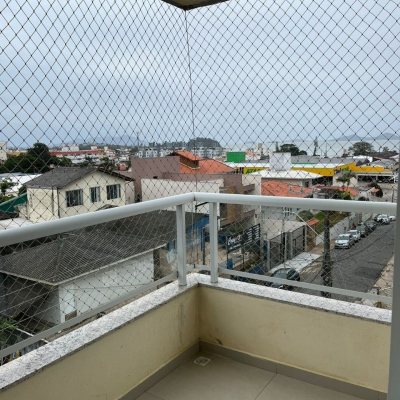 Apartamentos com 65m², 2 quartos, 1 suíte, 1 garagem, no bairro Ipiranga em São José