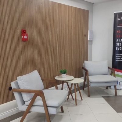 Sala com 76m², 1 garagem, no bairro Centro em Florianópolis